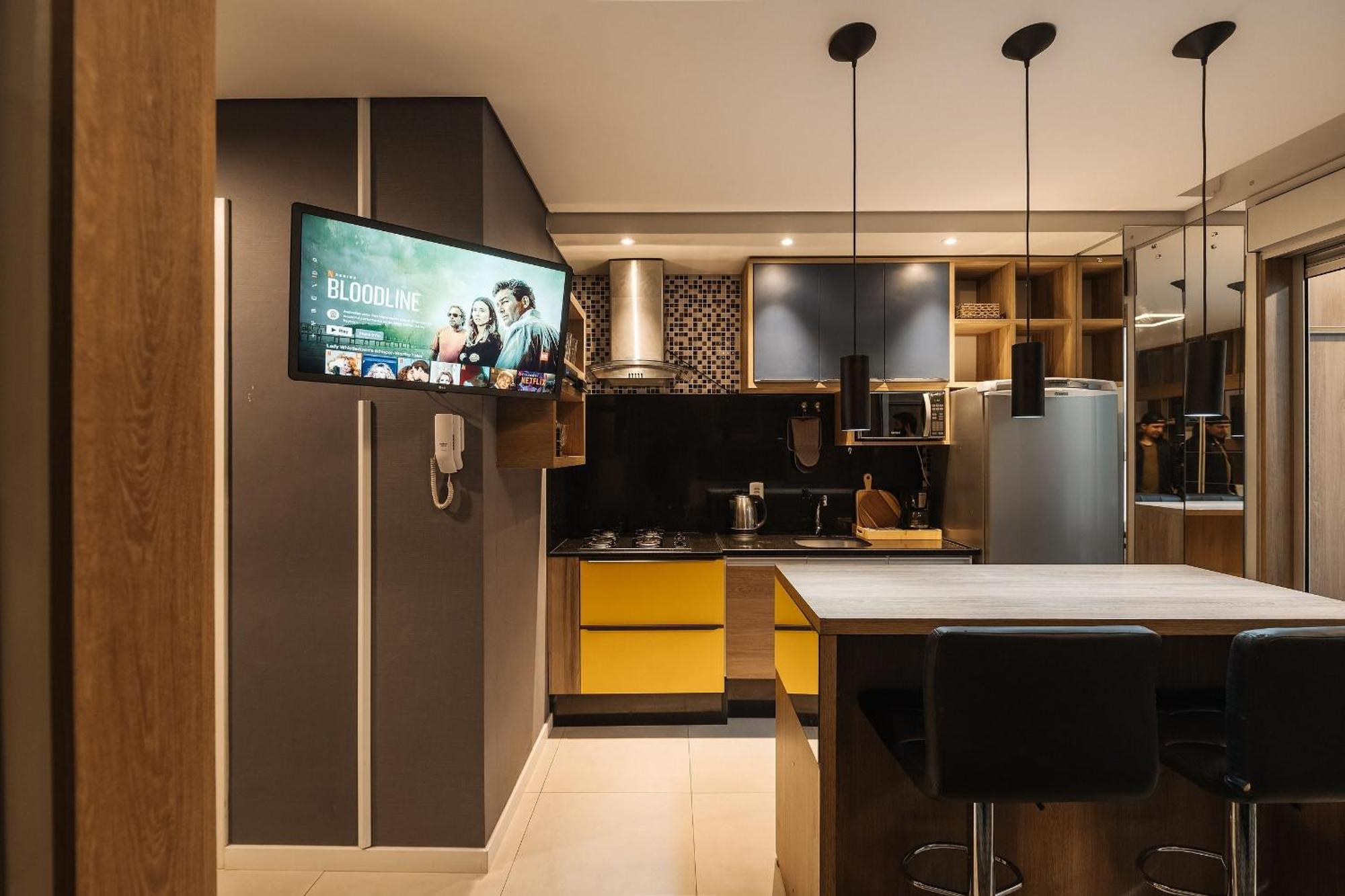 Apartment Apto Completo, Central, Com Garagem E Academia!